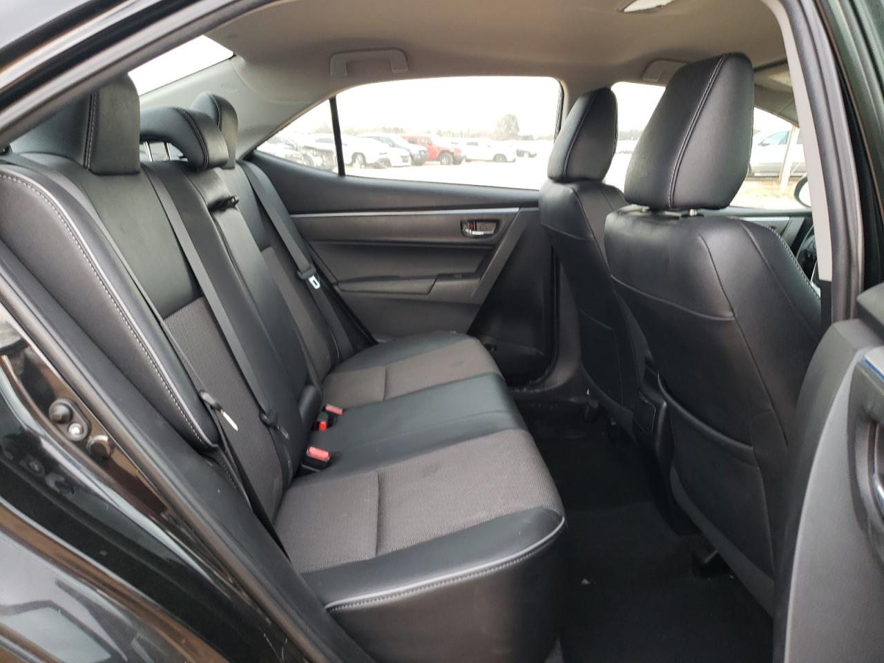 2015 Toyota Corolla - Image 10