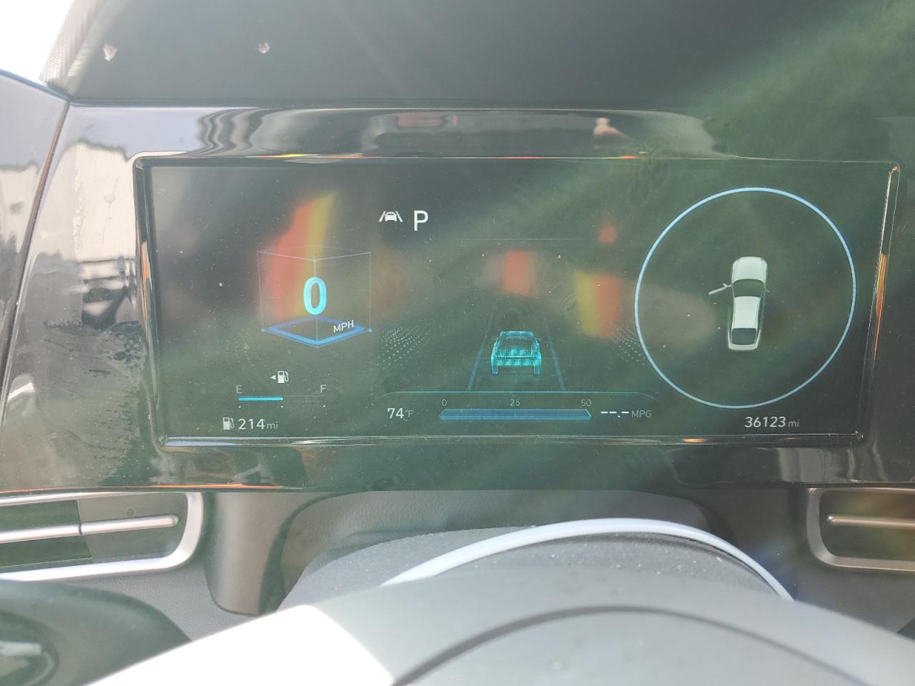 2022 Hyundai Elantra - Image 9