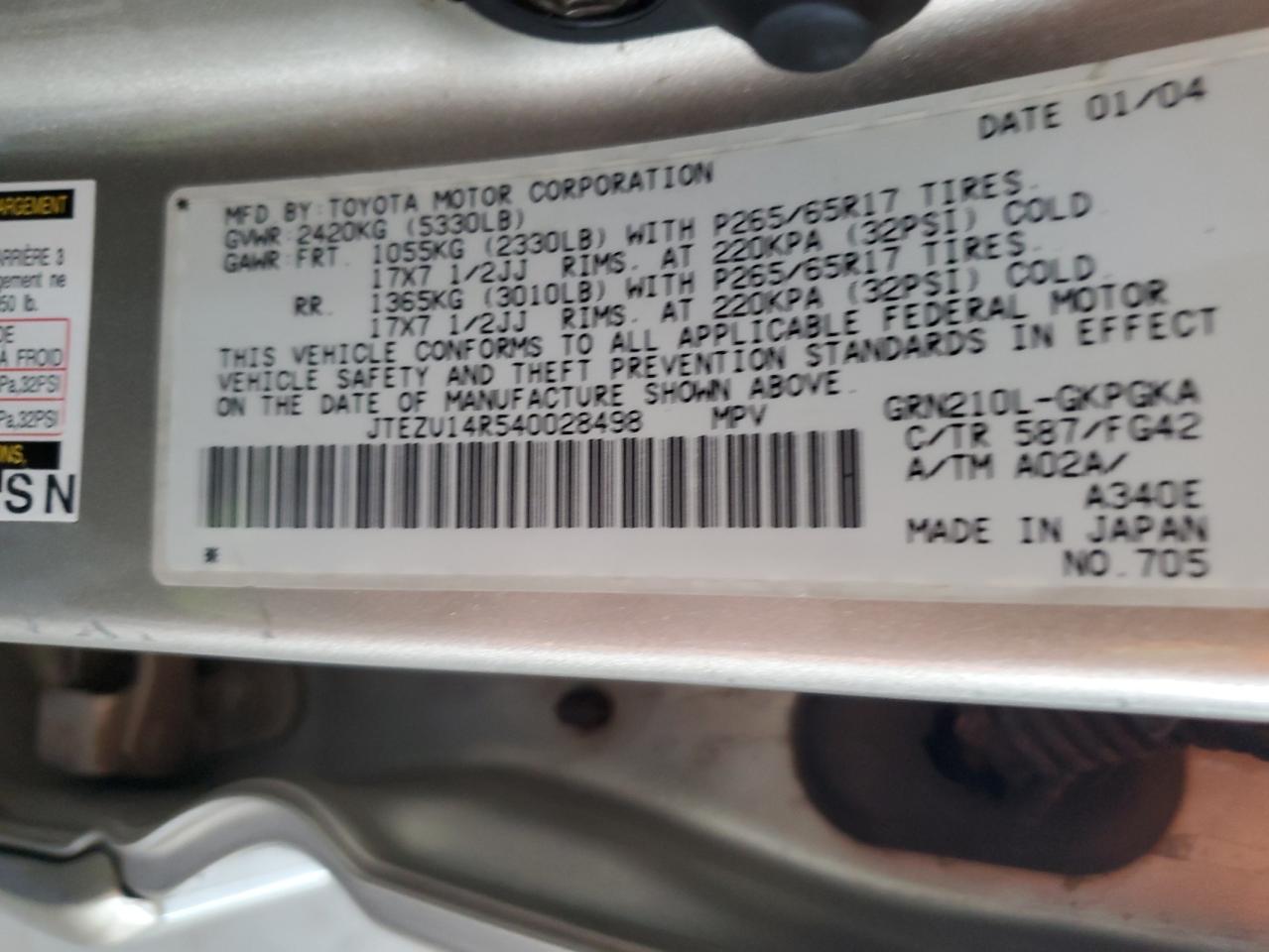 2004 Toyota 4Runner - Image 13