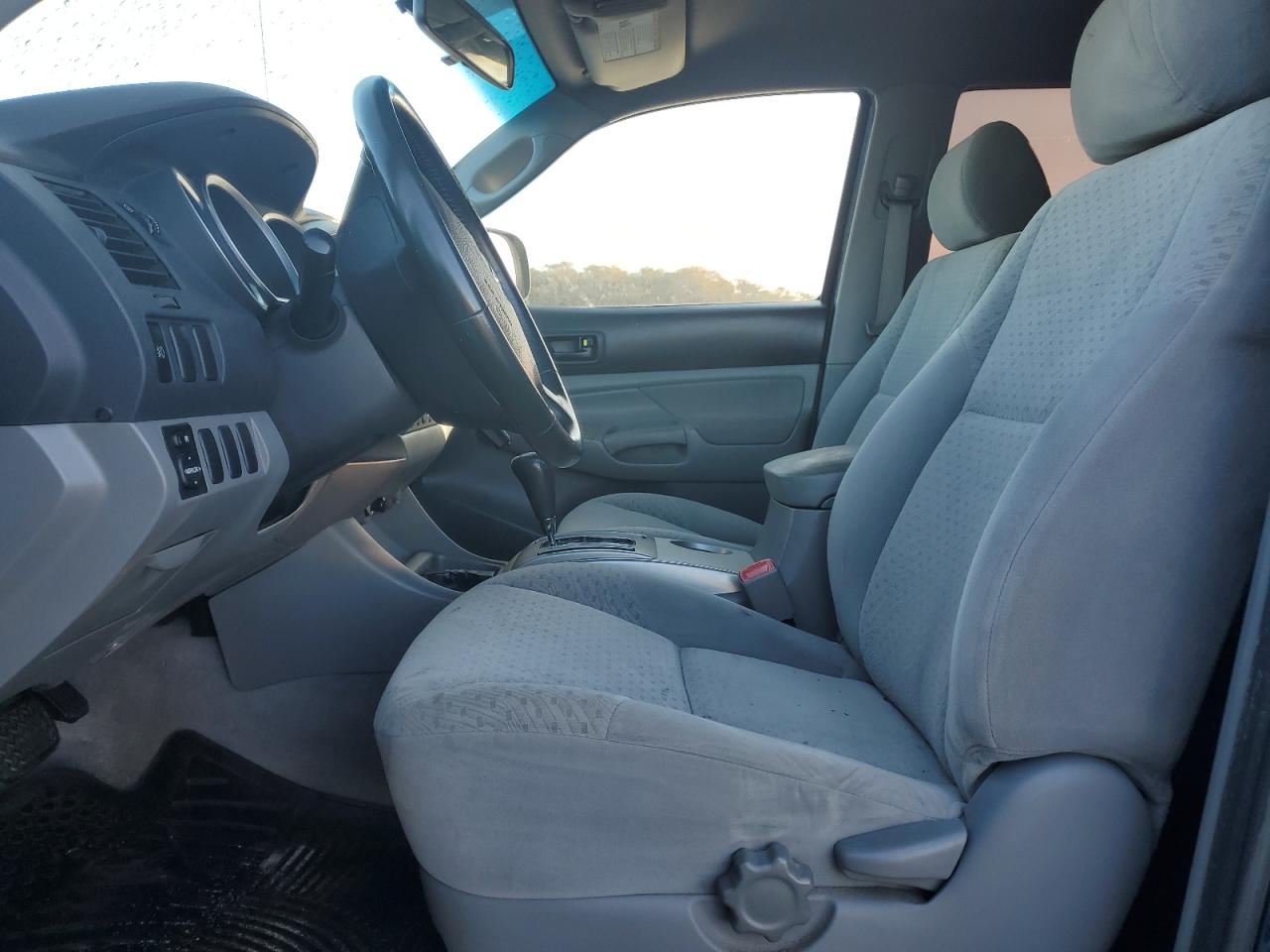 2007 Toyota Tacoma - Image 7