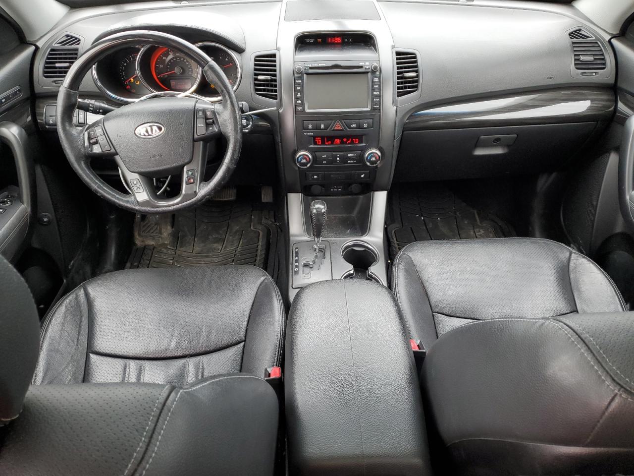 2013 Kia Sorento - Image 8