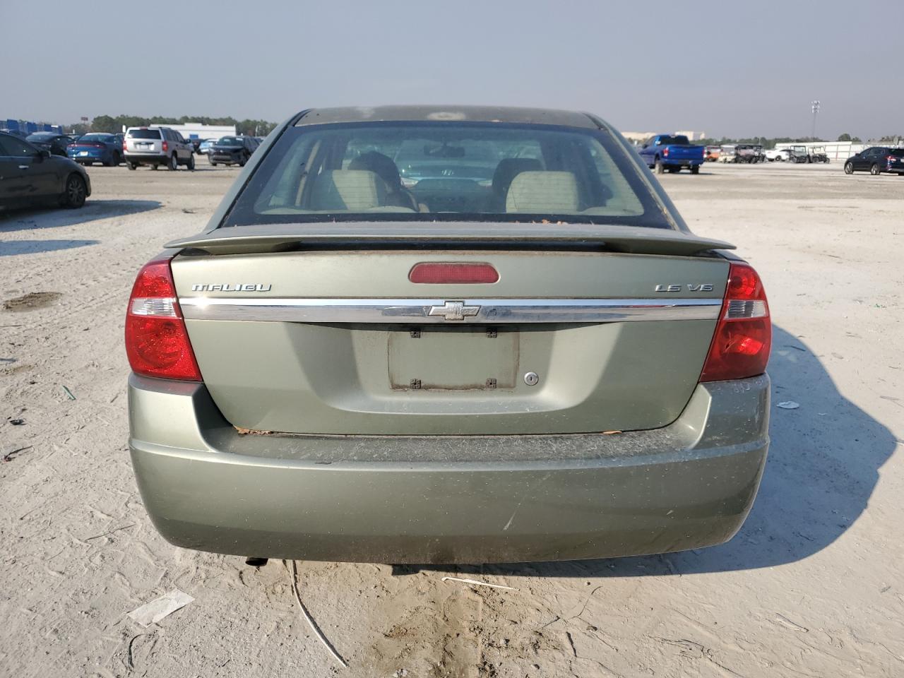2005 Chevrolet Malibu - Image 6
