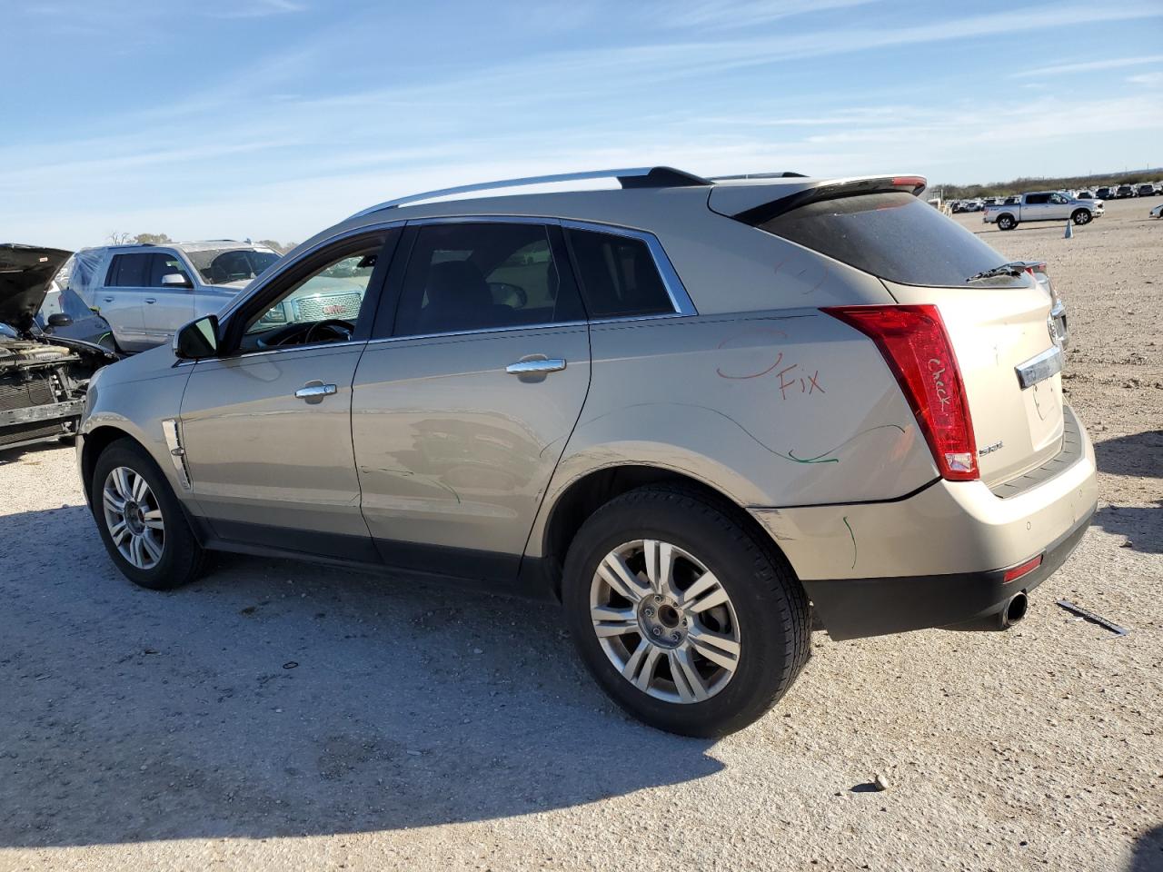2010 Cadillac SRX - Image 2