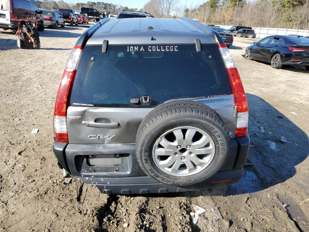 2005 Honda CR-V - Image 6