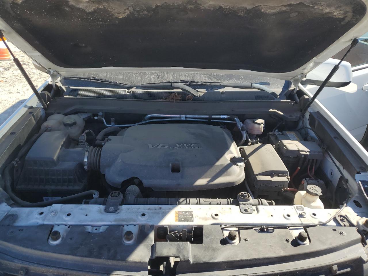 2021 Chevrolet Colorado - Image 11