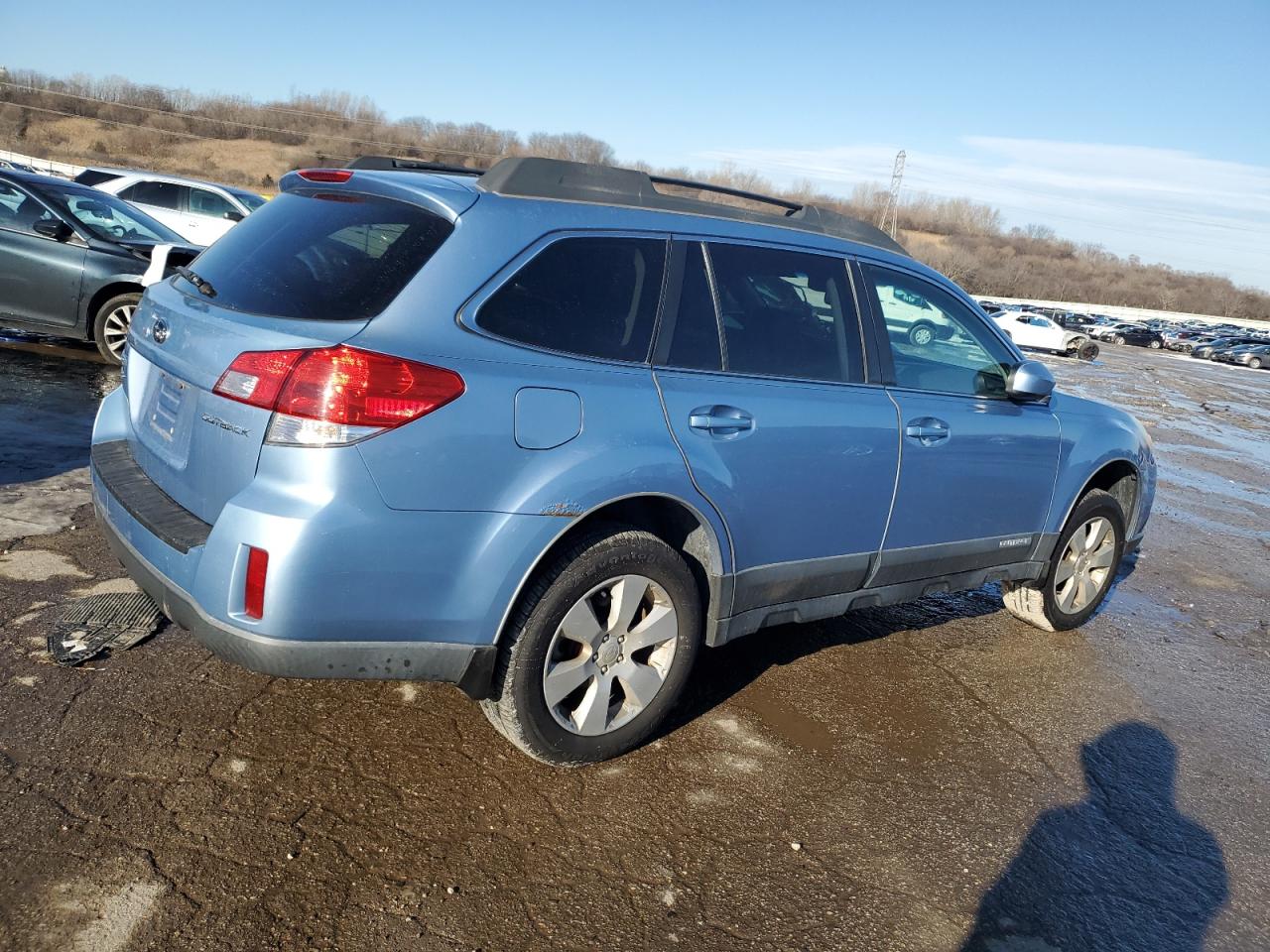 2011 Subaru Outback - Image 3