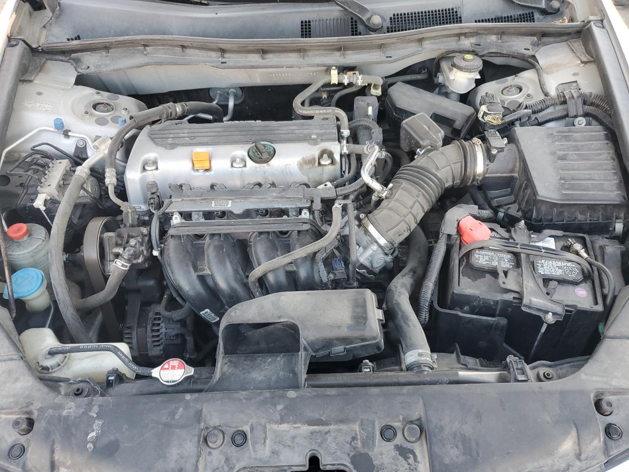 2010 Honda Accord - Image 12