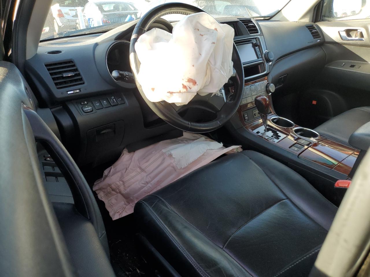 2013 Toyota Highlander - Image 8