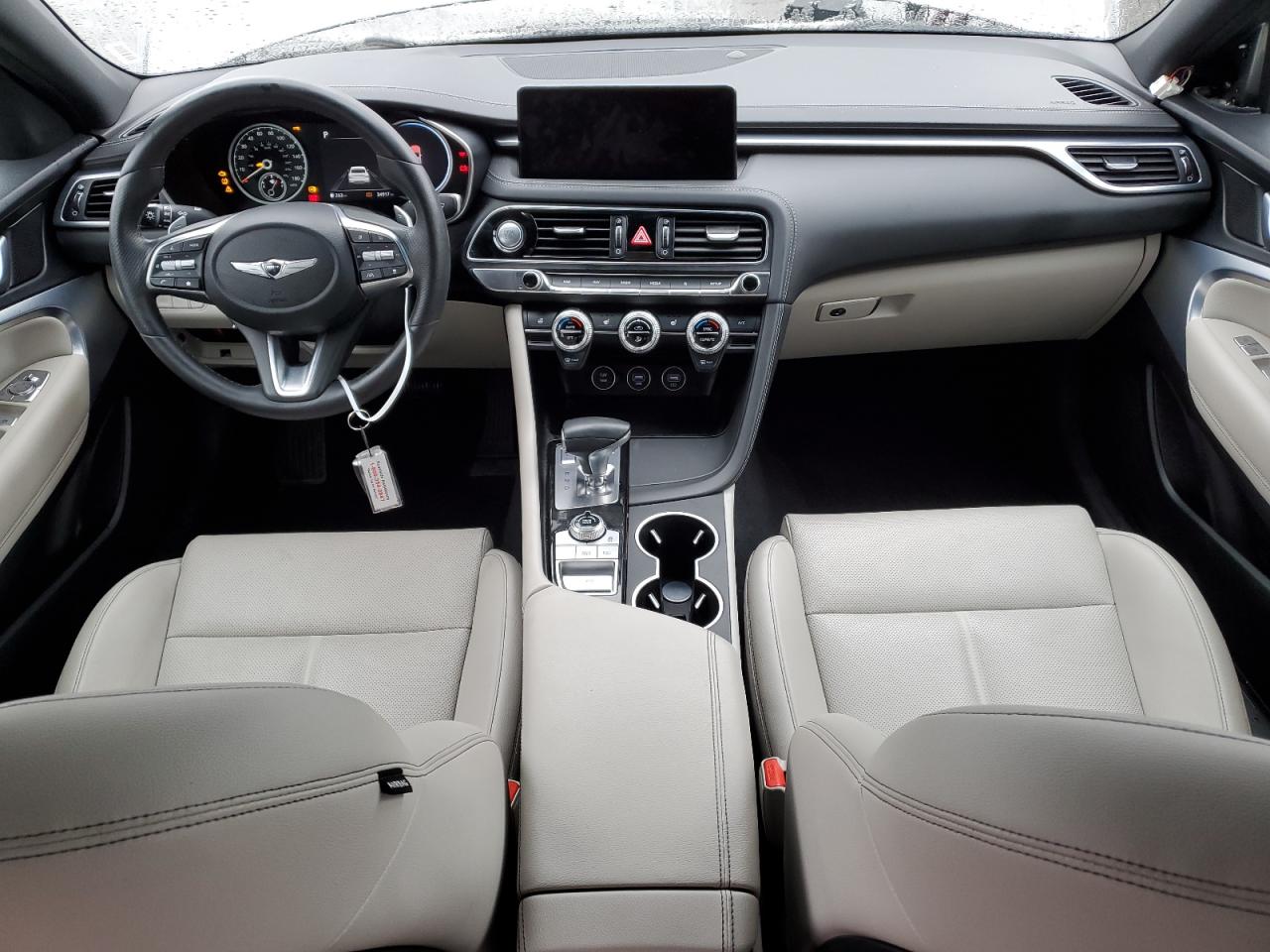 2023 Genesis G70 - Image 8