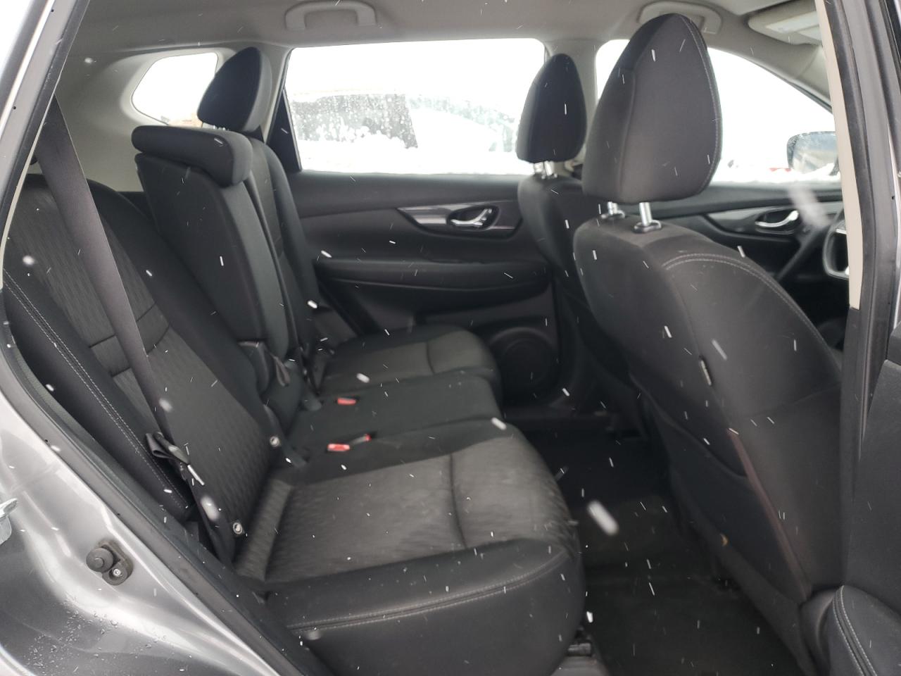 2017 Nissan Rogue S VIN: KNMAT2MT2HP569382 Lot: 41393205