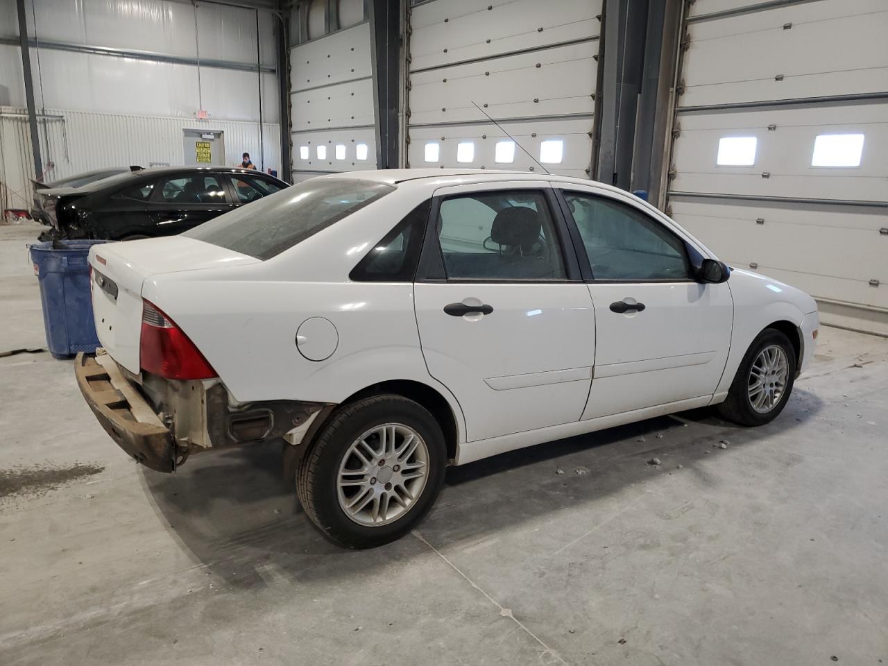 2007 Ford Focus - Image 3