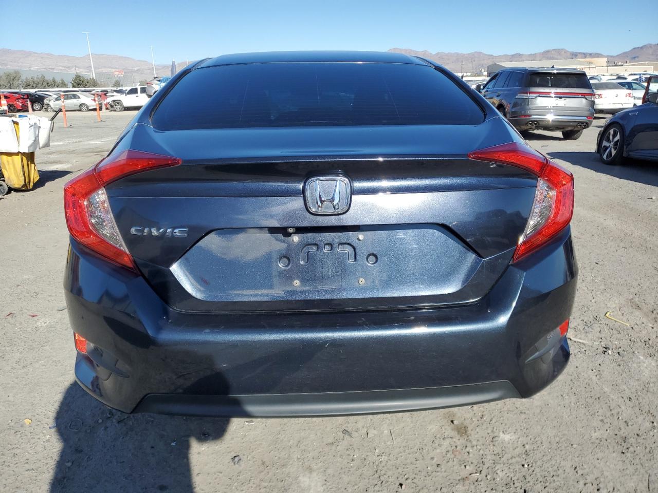 VIN 19XFC2F57GE061718 2016 HONDA CIVIC no.6