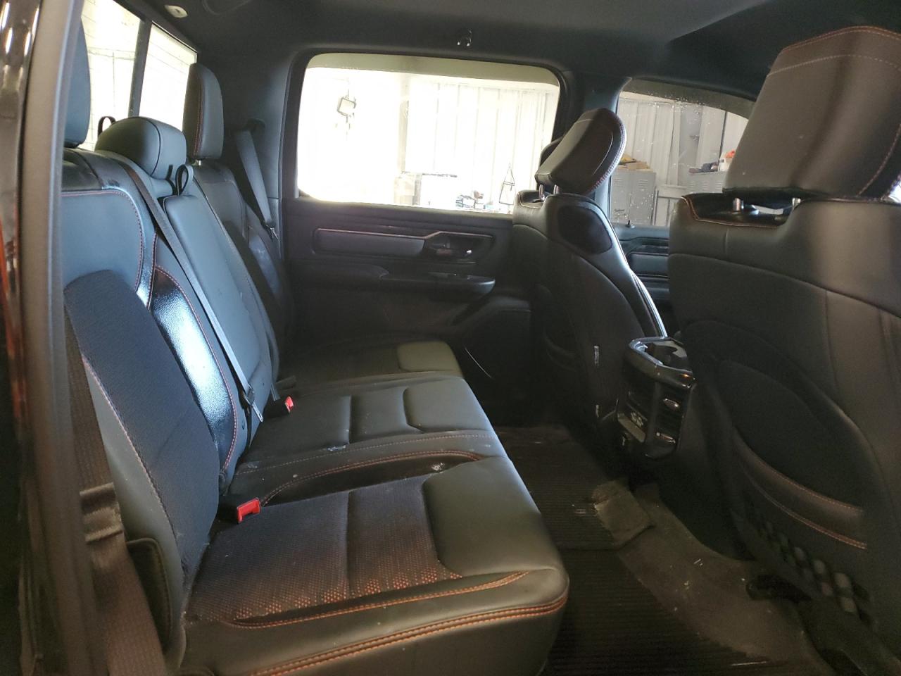 2022 RAM 1500 - Image 10