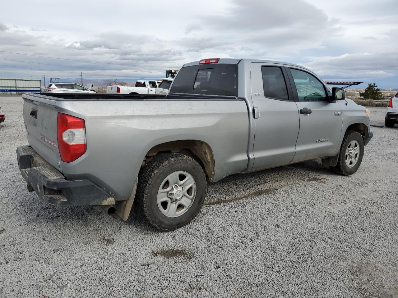2014 Toyota Tundra - Image 3