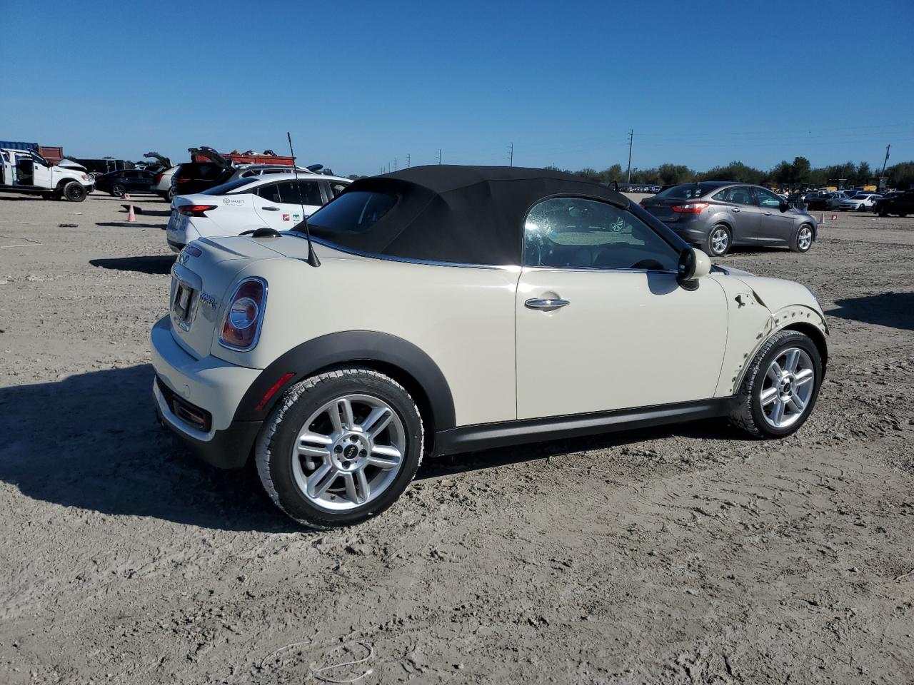 2014 MINI Cooper - Image 3