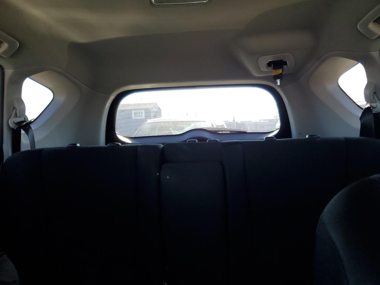 2018 Toyota RAV 4 - Image 10
