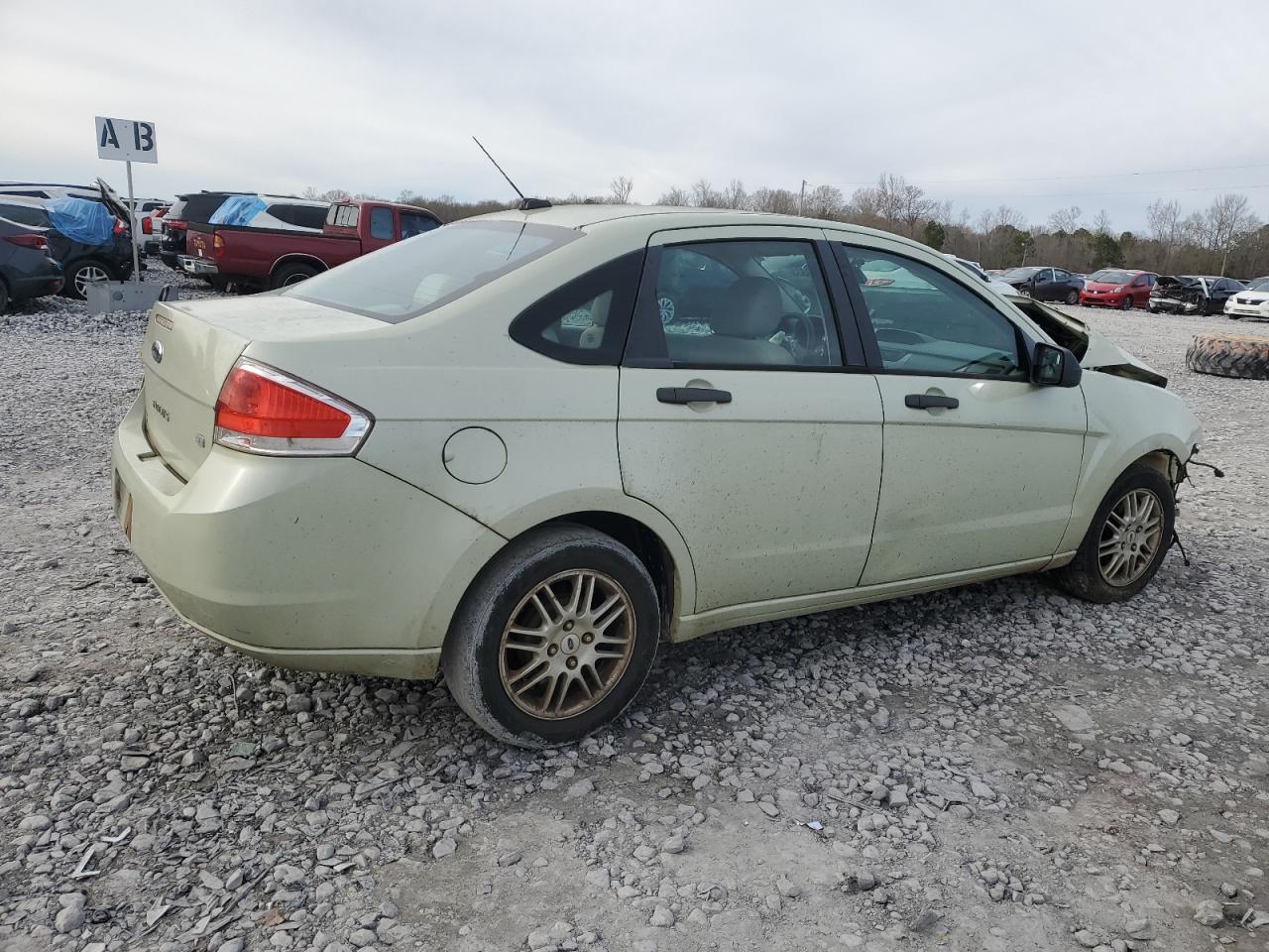 2010 Ford Focus - Image 3