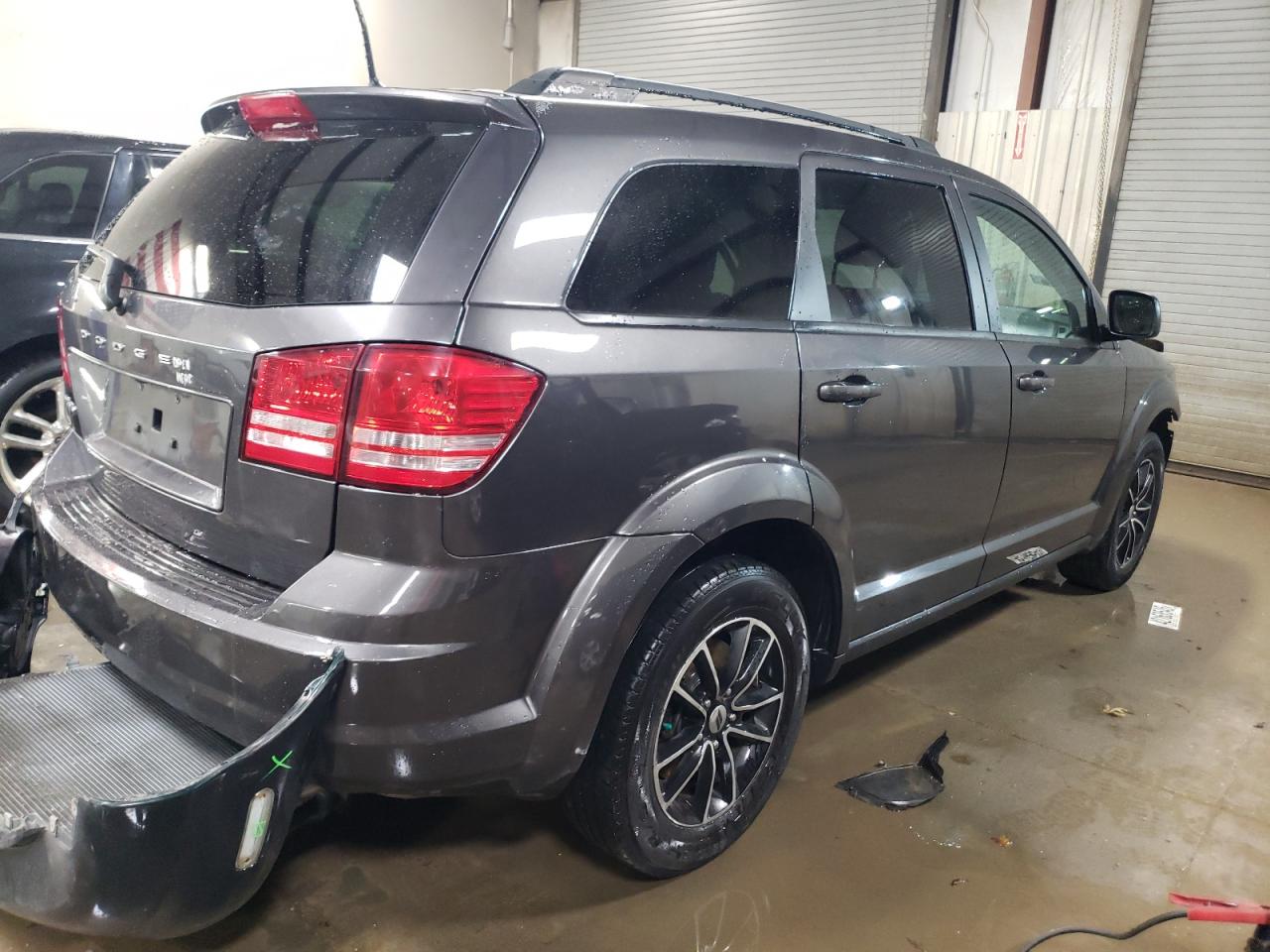 2018 Dodge Journey - Image 3