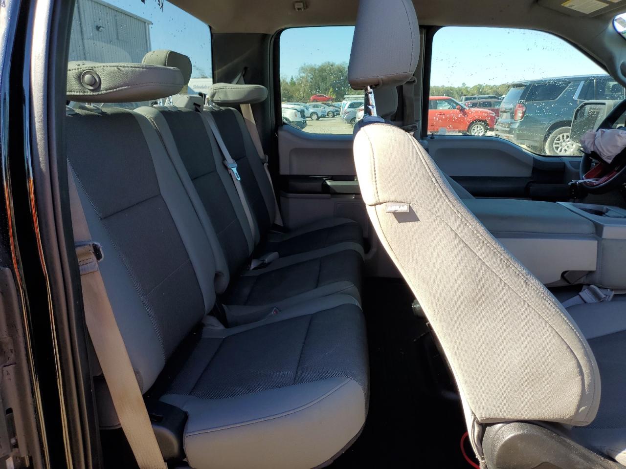 2016 Ford F-150 - Image 10