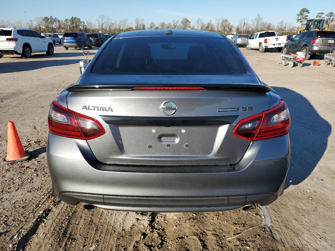 2018 Nissan Altima - Image 6