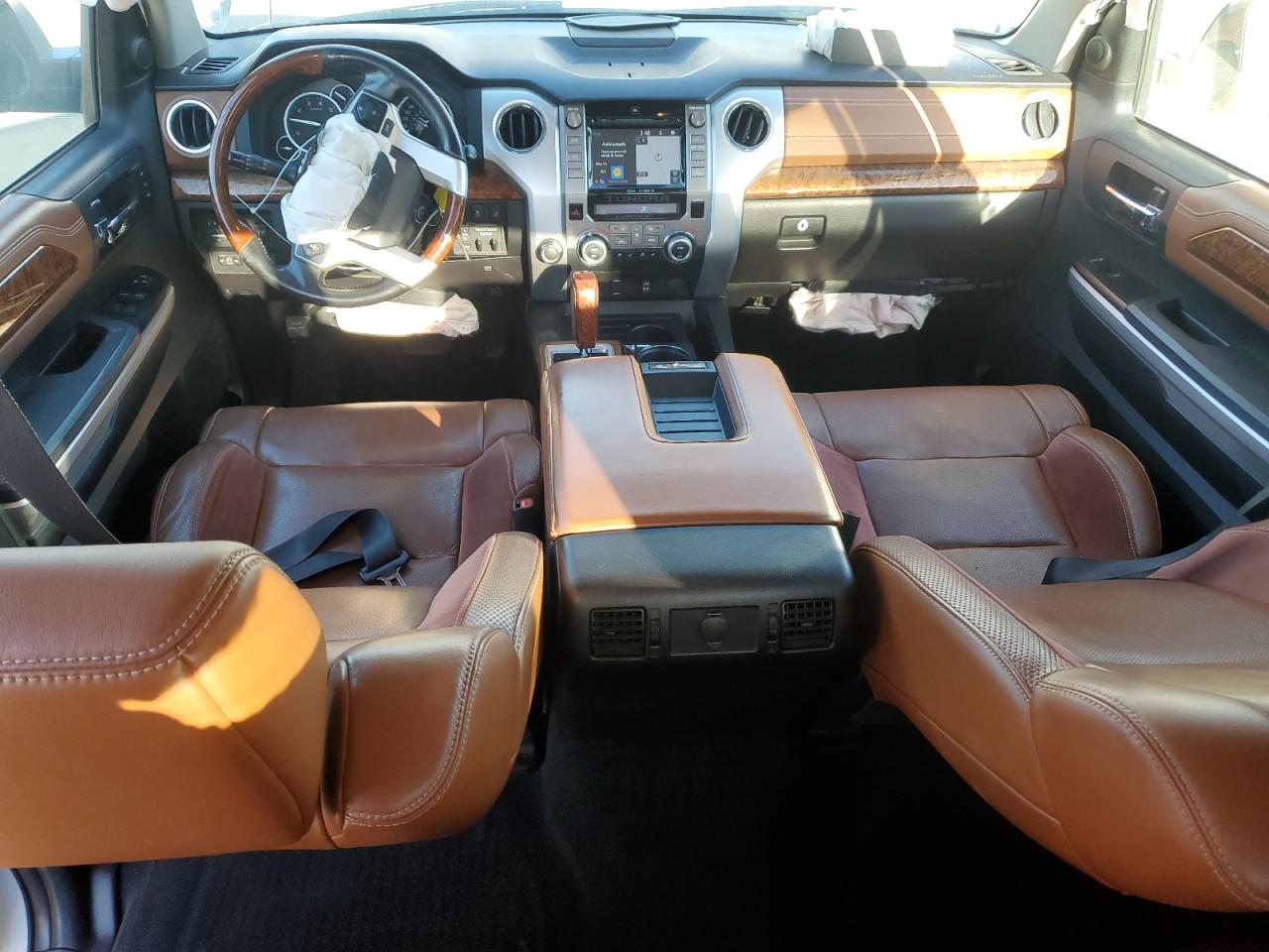 2016 Toyota Tundra - Image 8