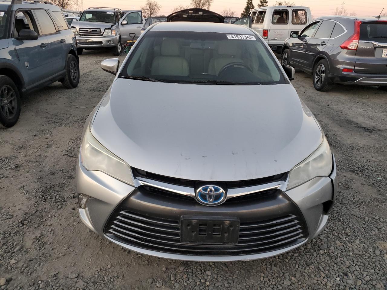 2015 Toyota Camry - Image 5