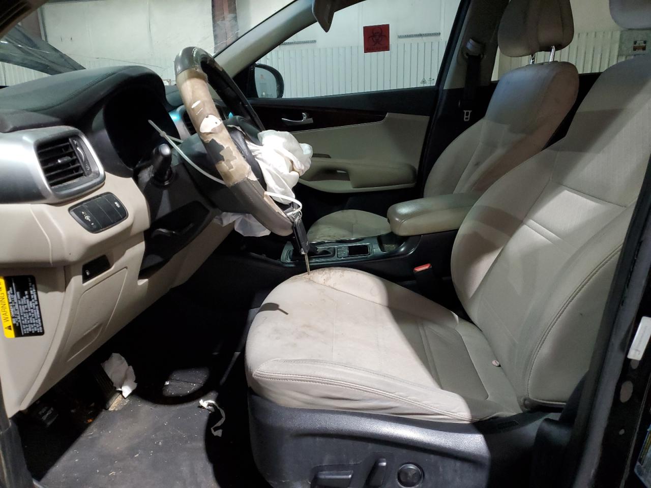 2016 Kia Sorento - Image 7