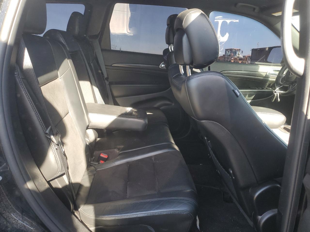 2018 Jeep Grand Cherokee - Image 11