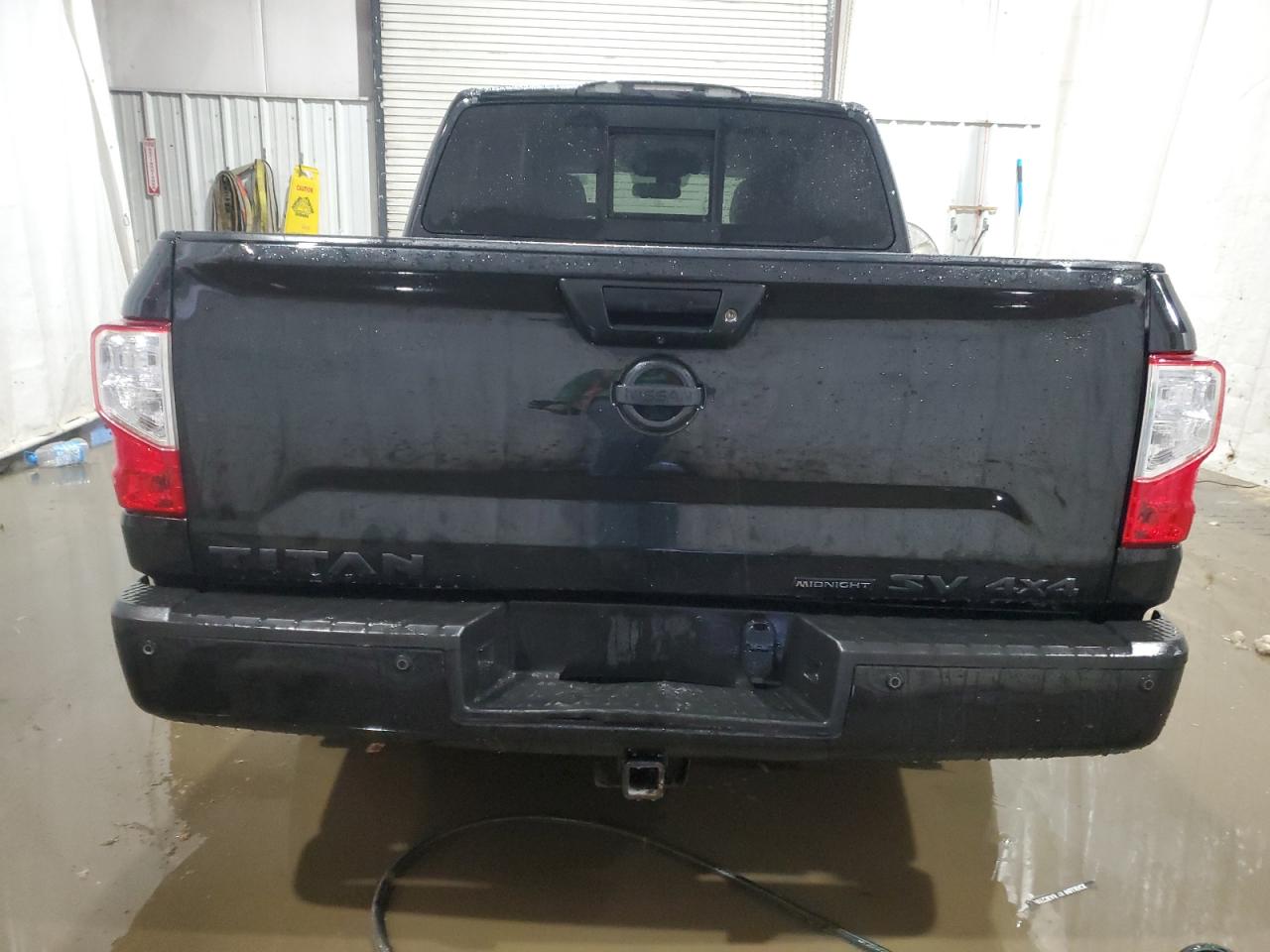 2019 Nissan Titan - Image 6
