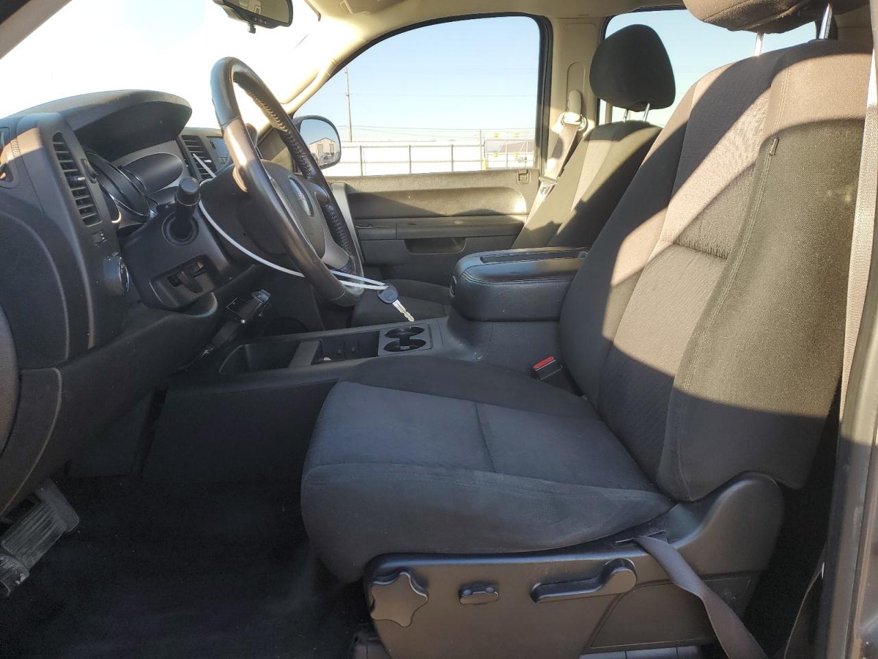 2012 GMC Sierra - Image 7