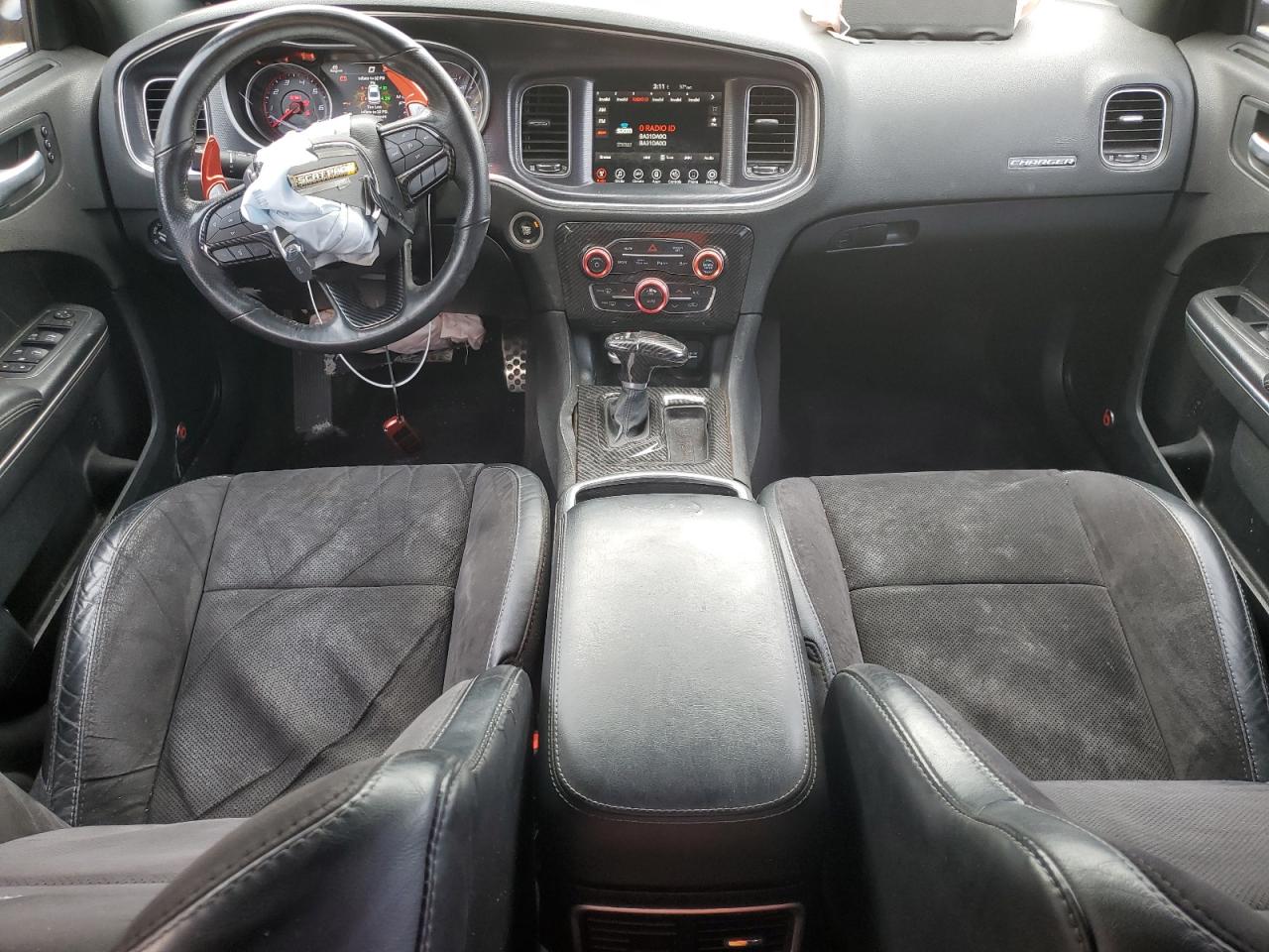 2017 Dodge Charger - Image 8