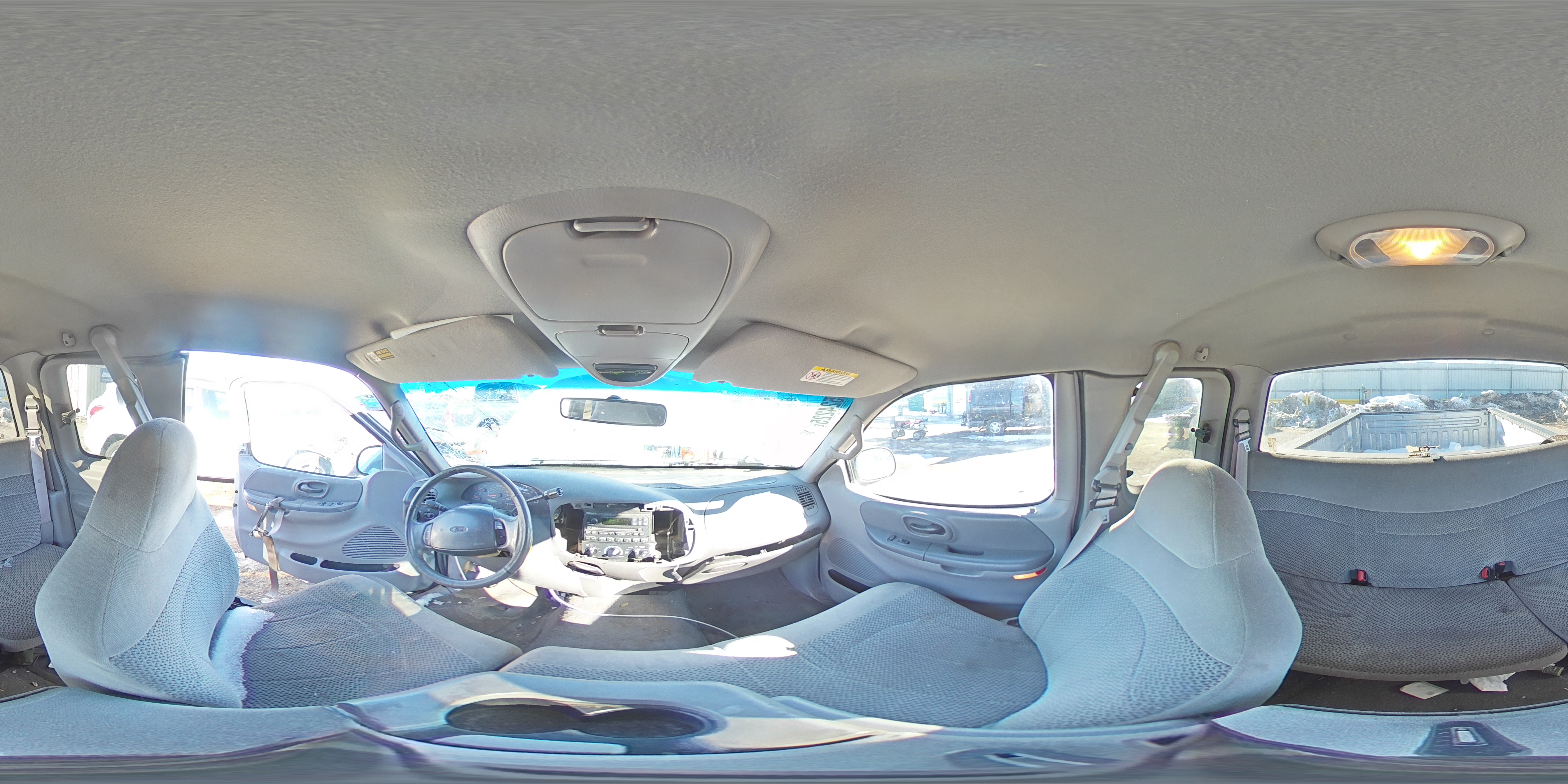 2001 Ford F-150 - Image 13