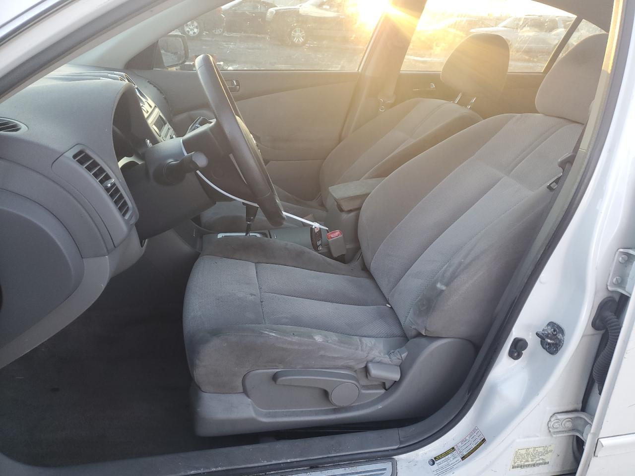 2009 Nissan Altima - Image 7