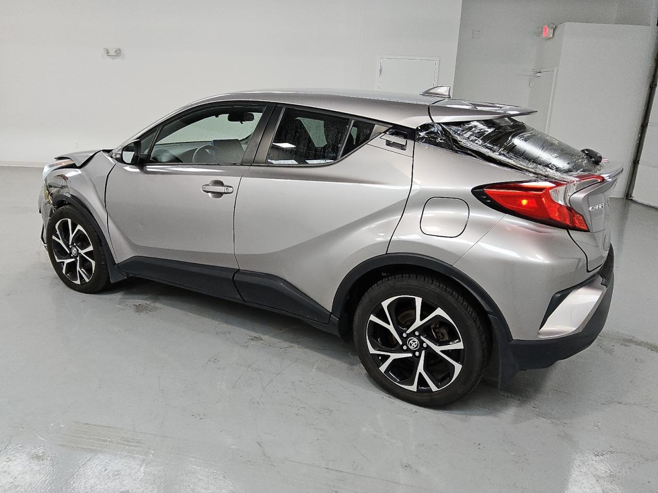 2020 Toyota C-HR - Image 2