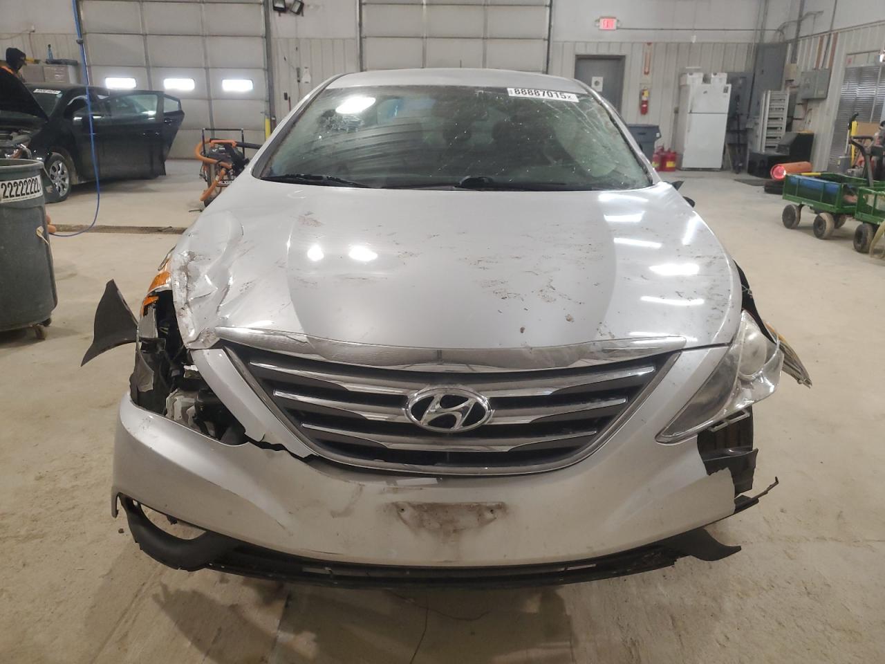 2014 Hyundai Sonata - Image 5