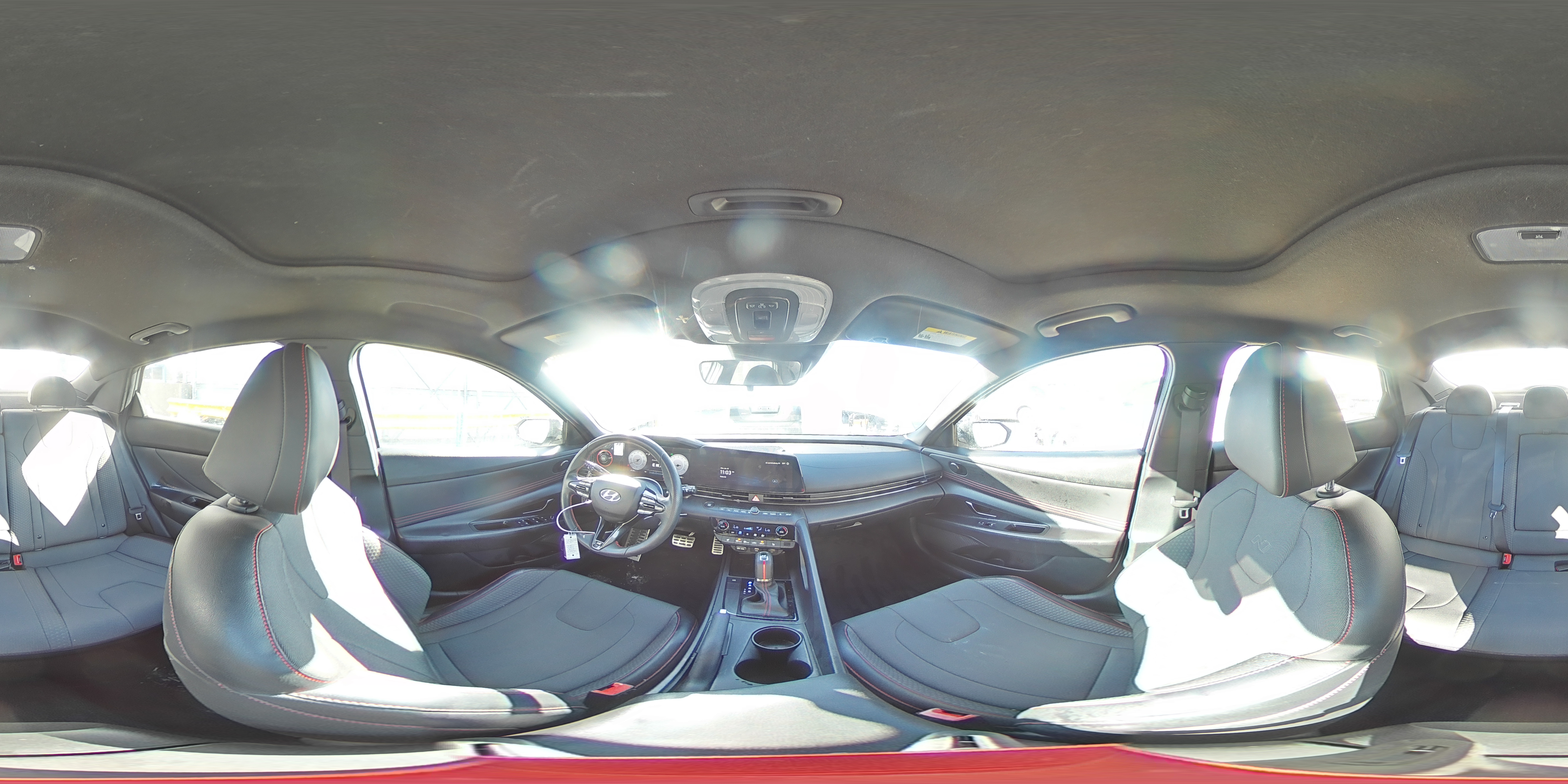 2023 Hyundai Elantra - Image 15