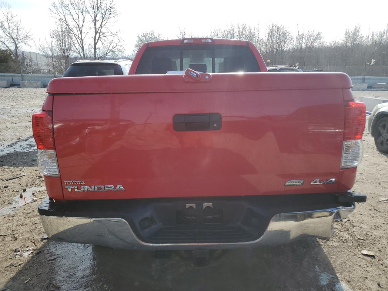 2010 Toyota Tundra - Image 6