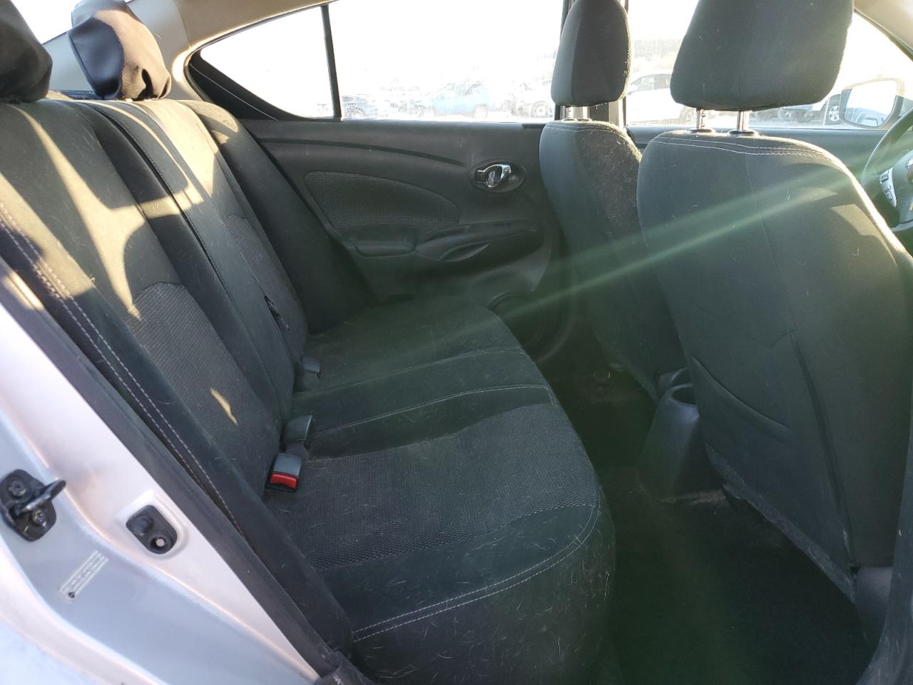 2019 Nissan Versa - Image 10
