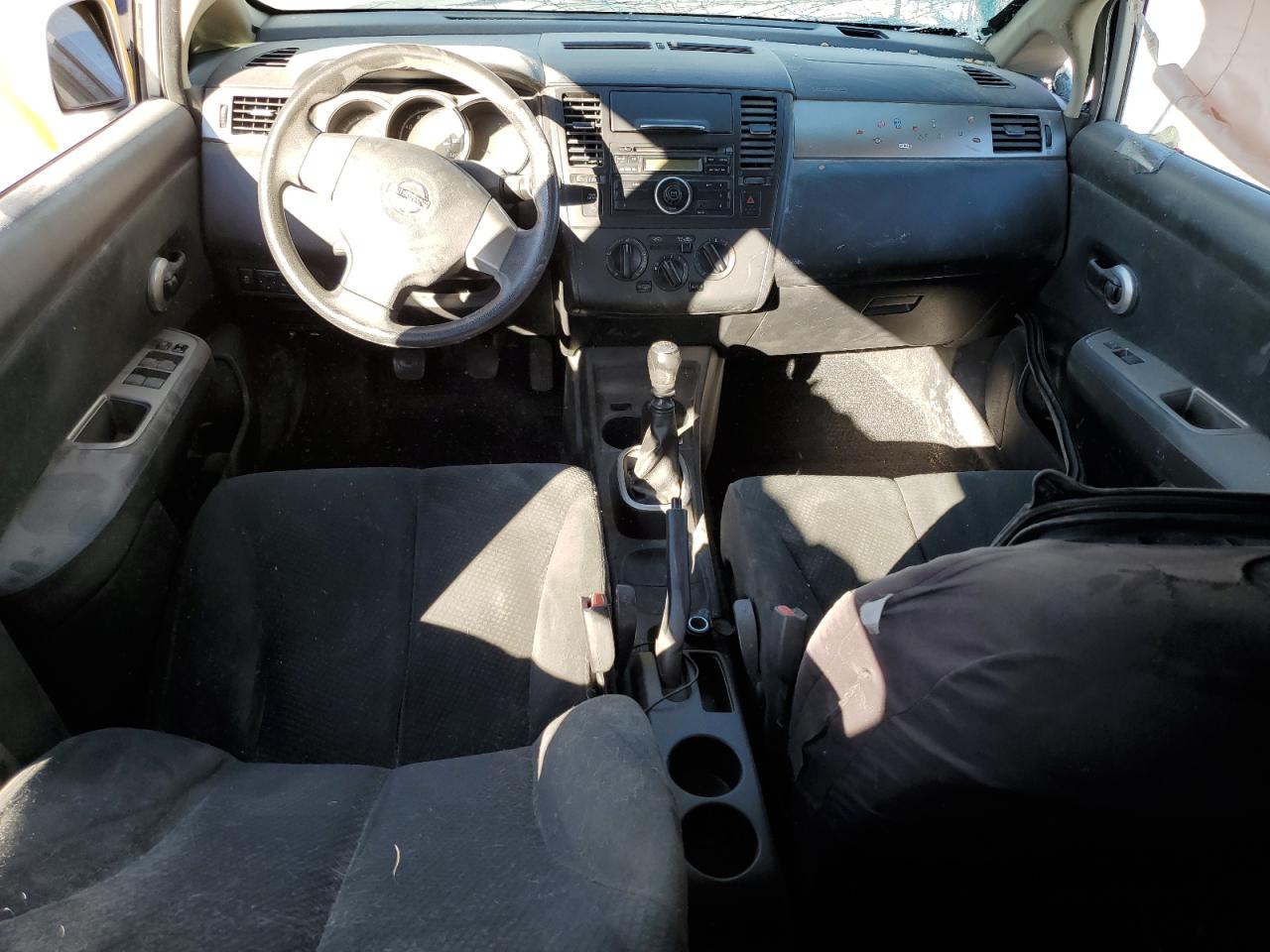 2012 Nissan Versa - Image 8