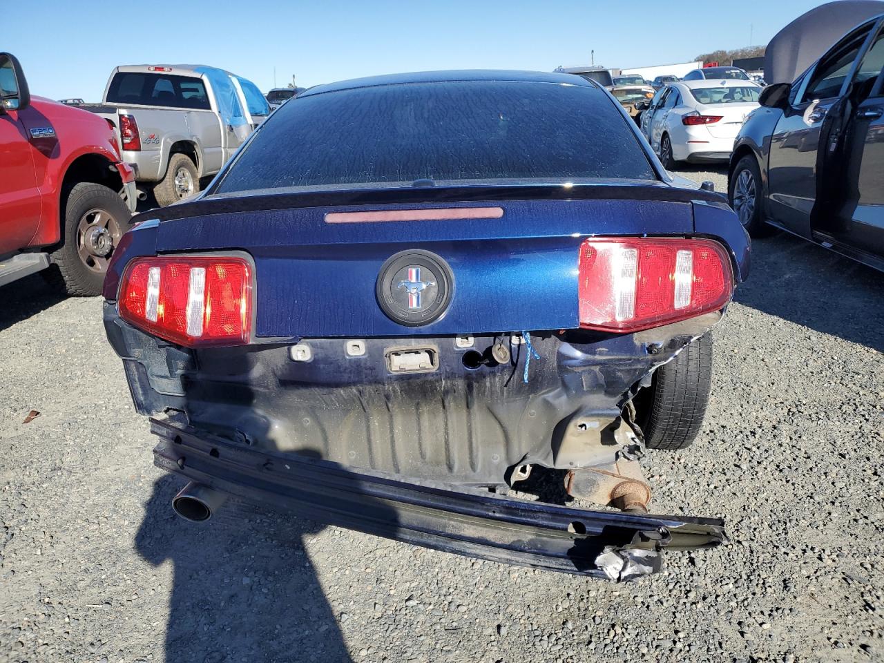 2010 Ford Mustang - Image 6