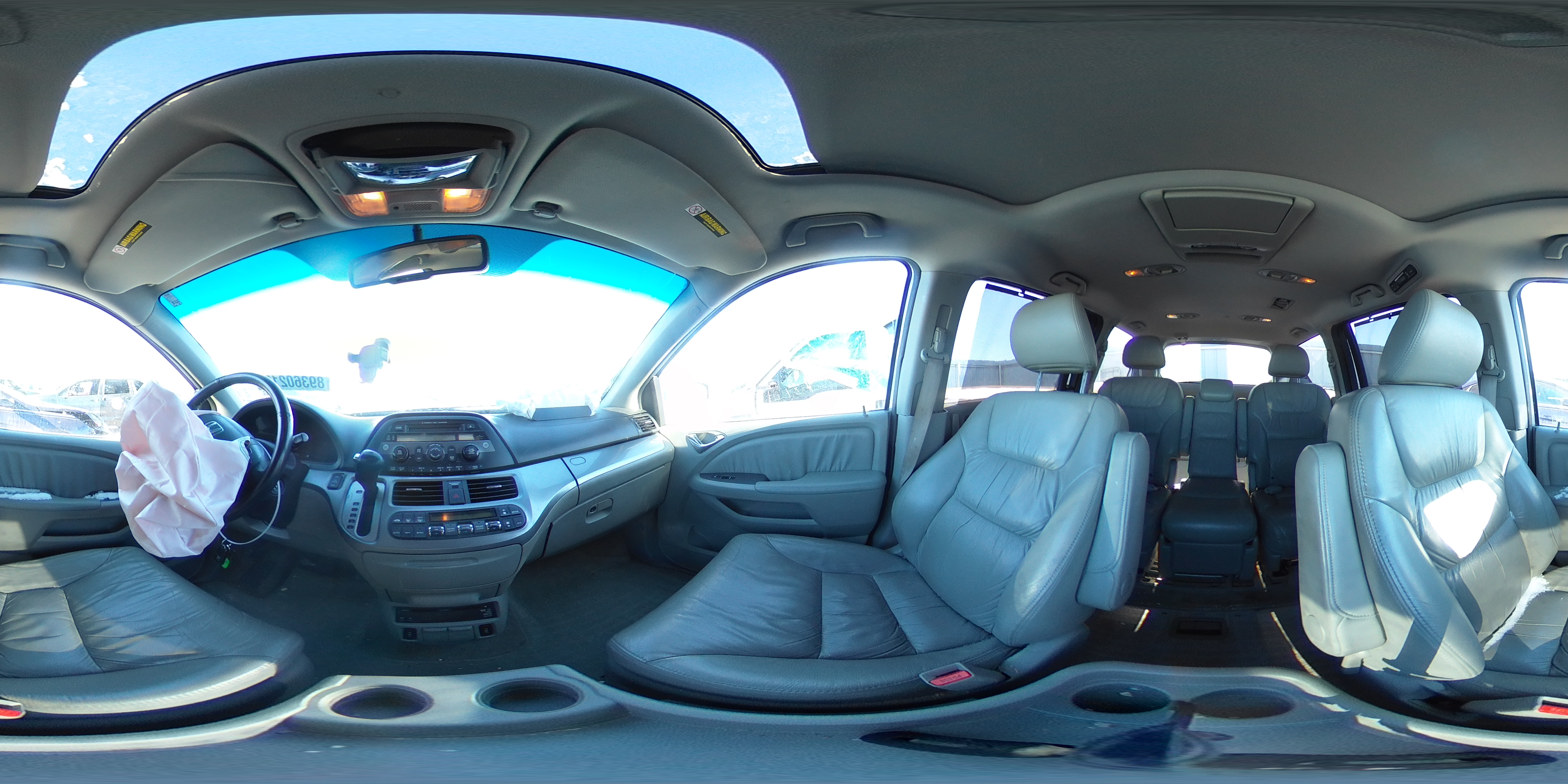 2008 Honda Odyssey - Image 12