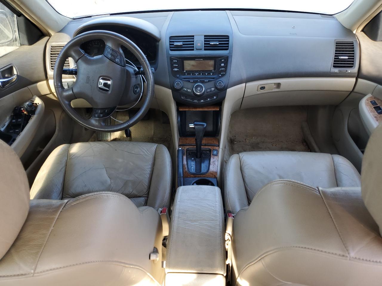 2003 Honda Accord - Image 8