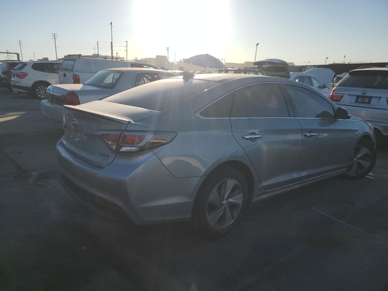 VIN KMHE34L14GA012662 2016 HYUNDAI SONATA no.3