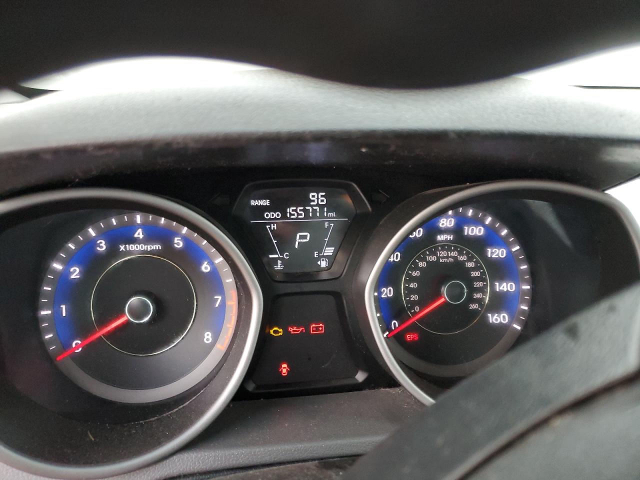 2013 Hyundai Elantra - Image 9