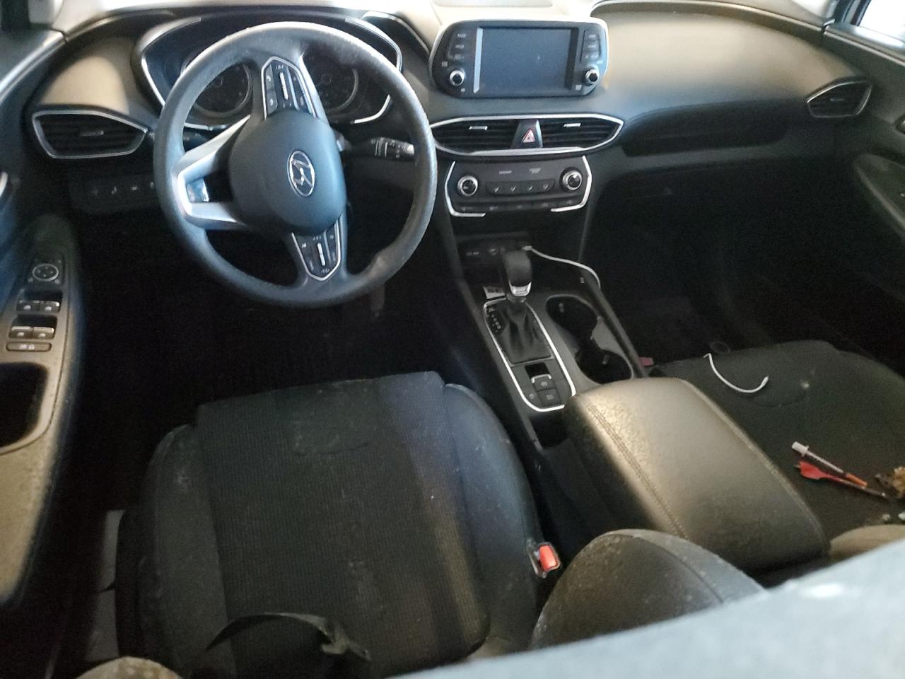 2019 Hyundai Santa Fe - Image 8