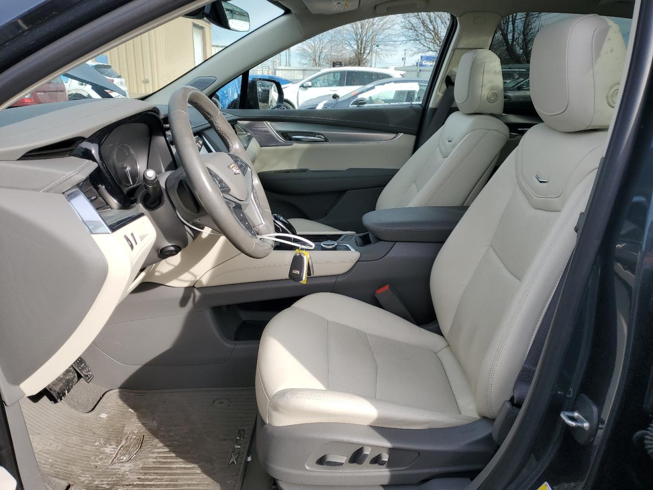 2020 Cadillac XT5 - Image 7