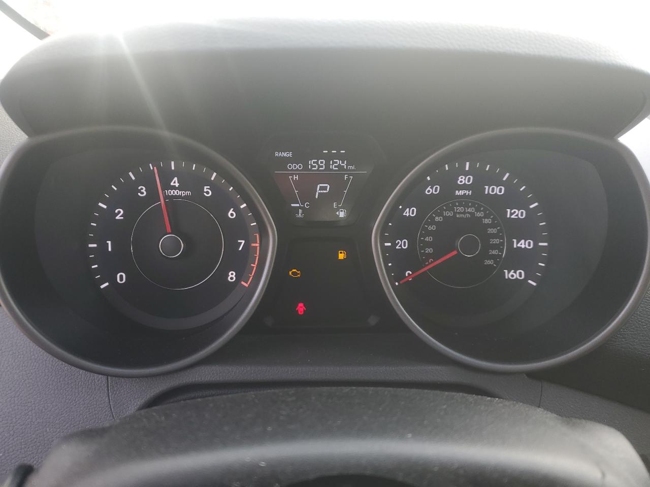 2013 Hyundai Elantra - Image 9