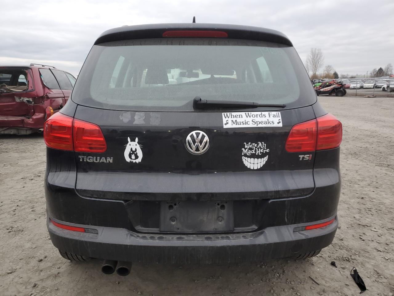 2017 Volkswagen Tiguan - Image 6
