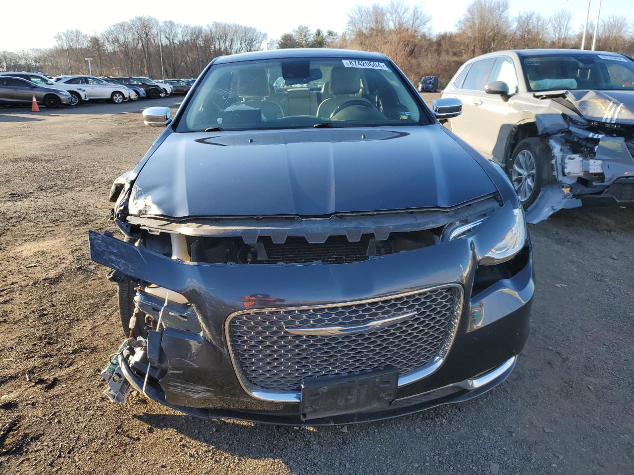 VIN 2C3CCAKG5JH137831 2018 CHRYSLER 300 no.5