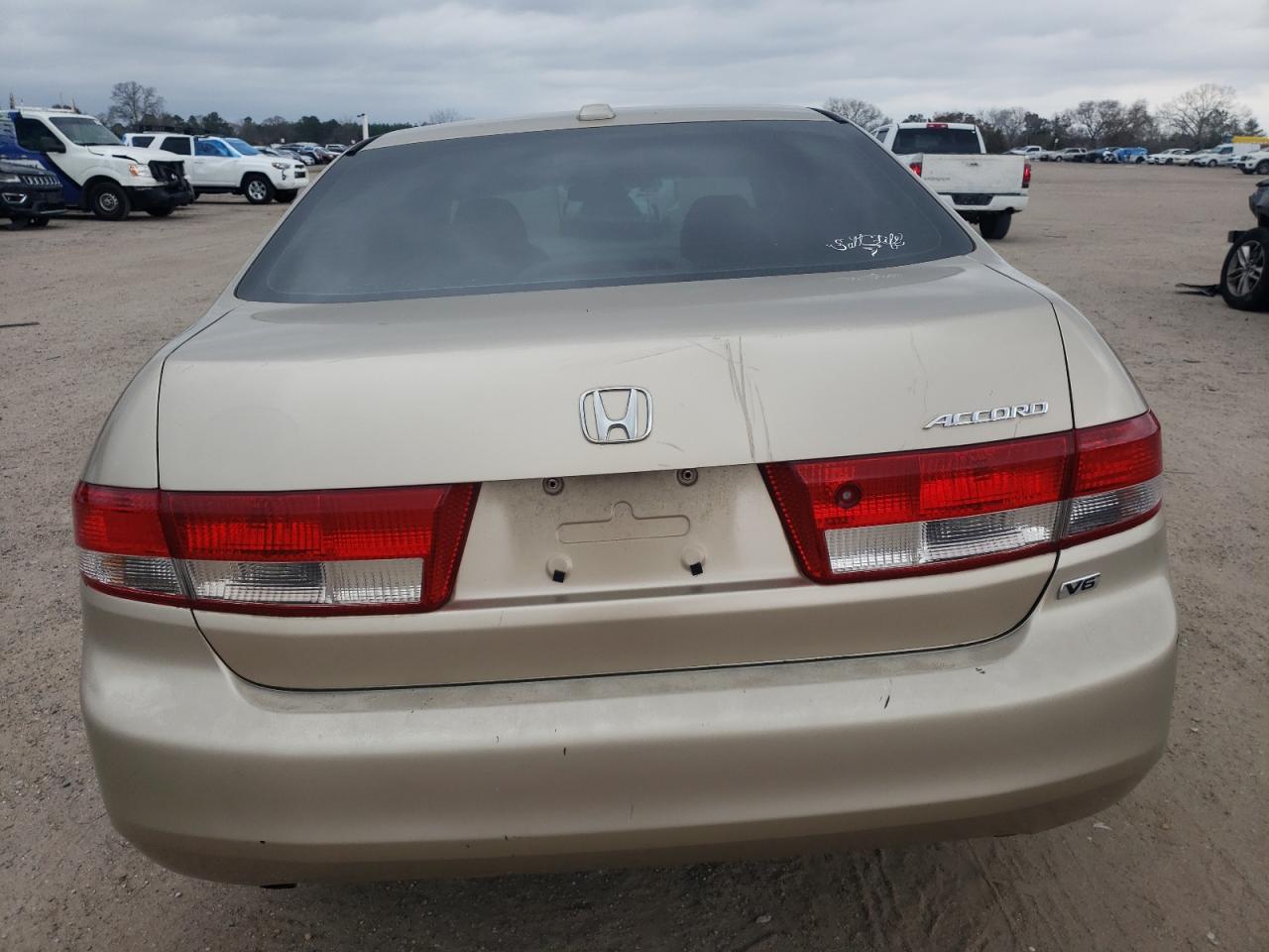 2004 Honda Accord - Image 6